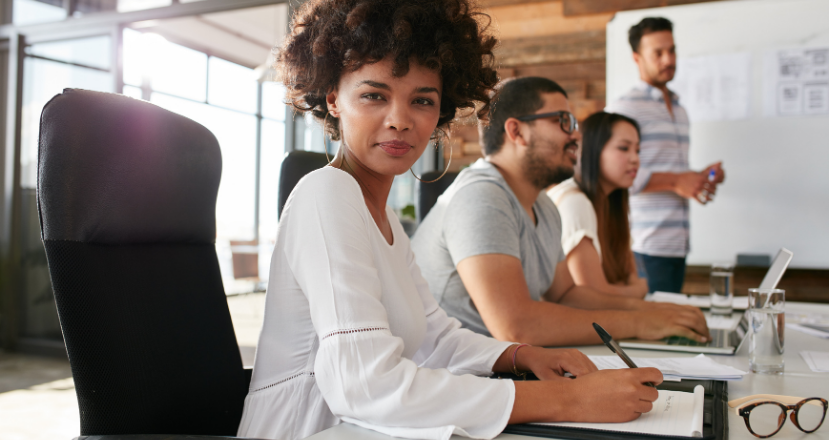 Como economizar para o final de ano contratando a Mais Credit