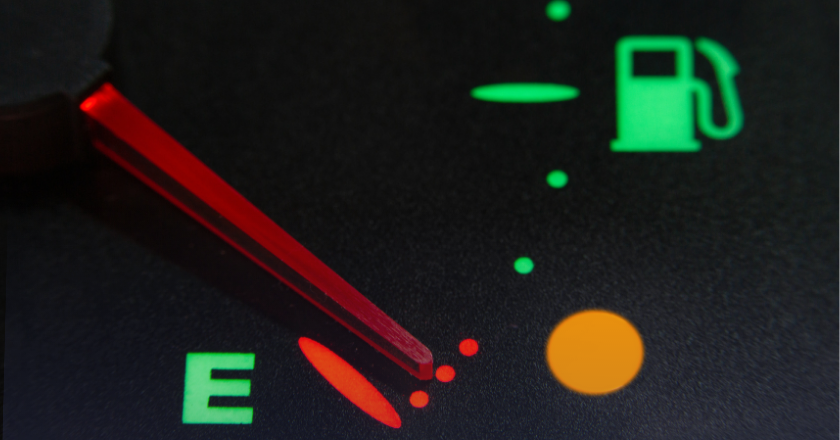 Combustível Na Reserva